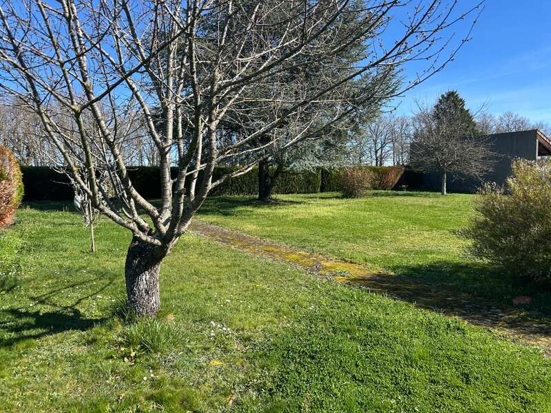 Maison à CHATEAUPONSAC