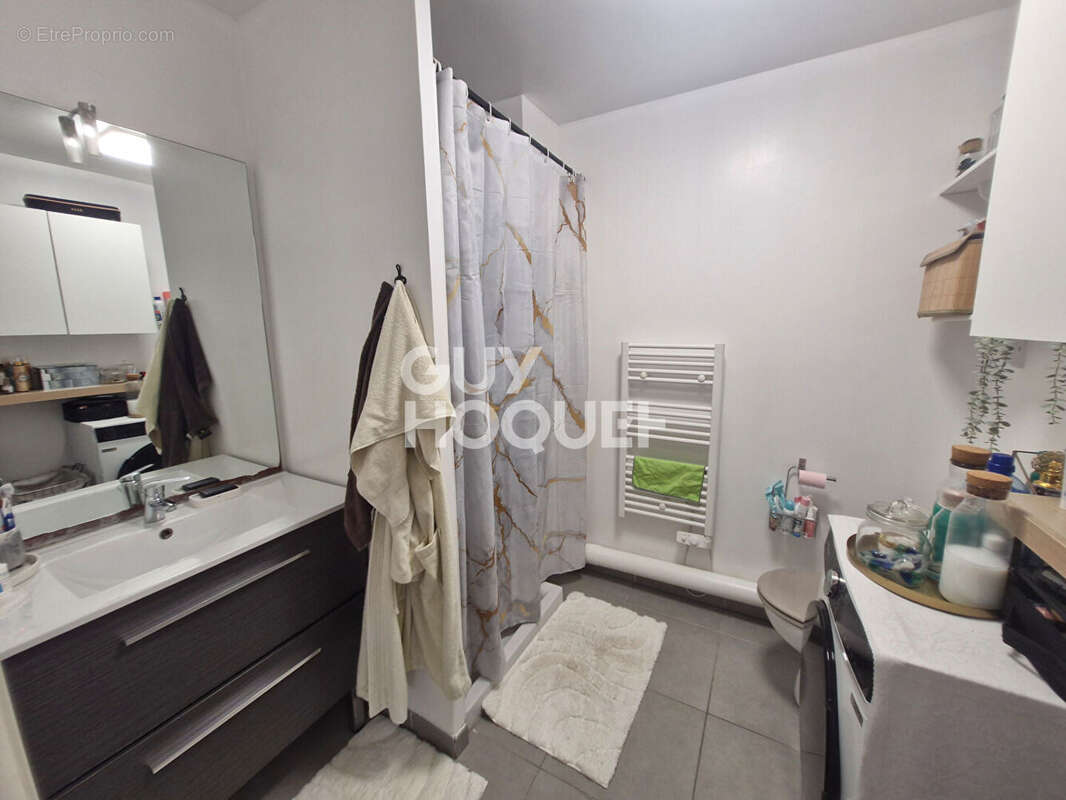 Appartement Marseille 2 pièce(s) 39 m2 avec terrasse et double stationnement - photo 5