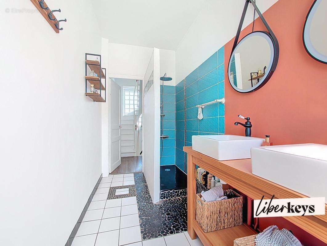 Maison de ville clé en main, 4 chambres, jardin et garage en centre de CONCHES EN OUCHE - photo 10