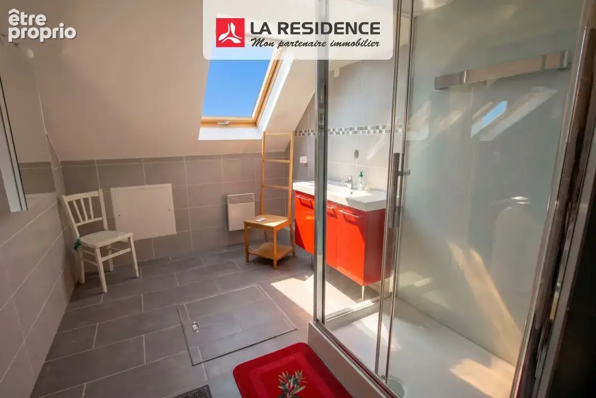 Maison 9 pièces 175 m² à vendre à Le Mesnil-Saint-Denis (78320) - photo 7
