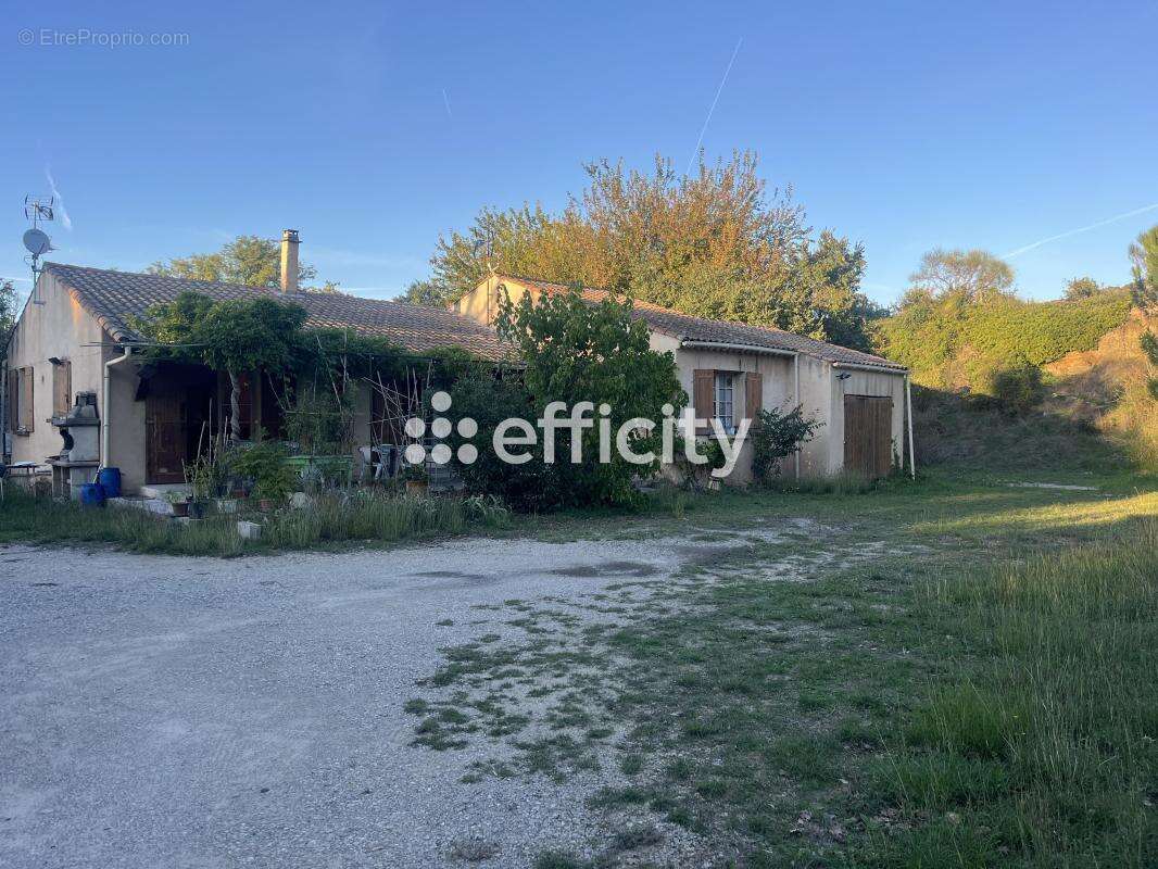 Maison à CHEVAL-BLANC