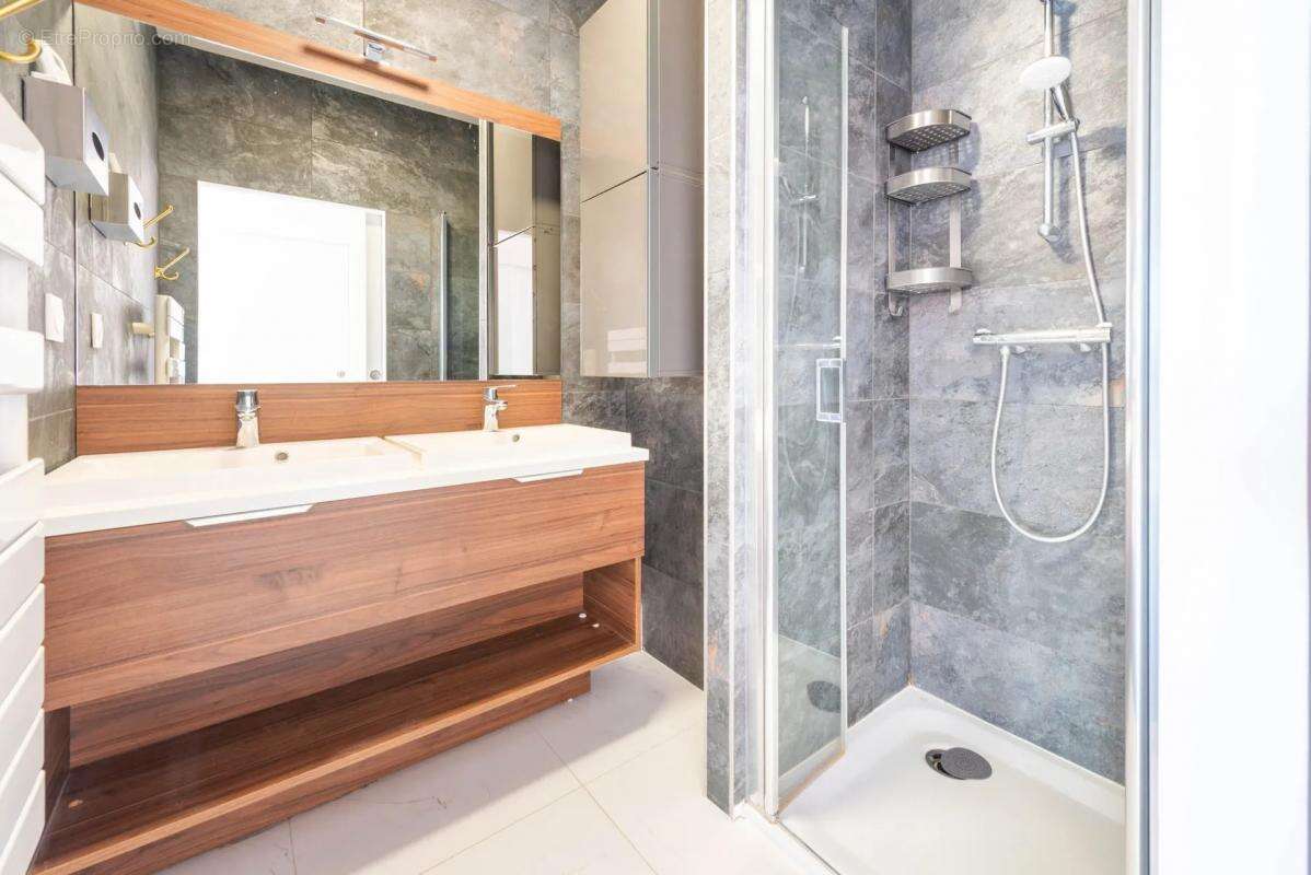 Appartement à LE VESINET