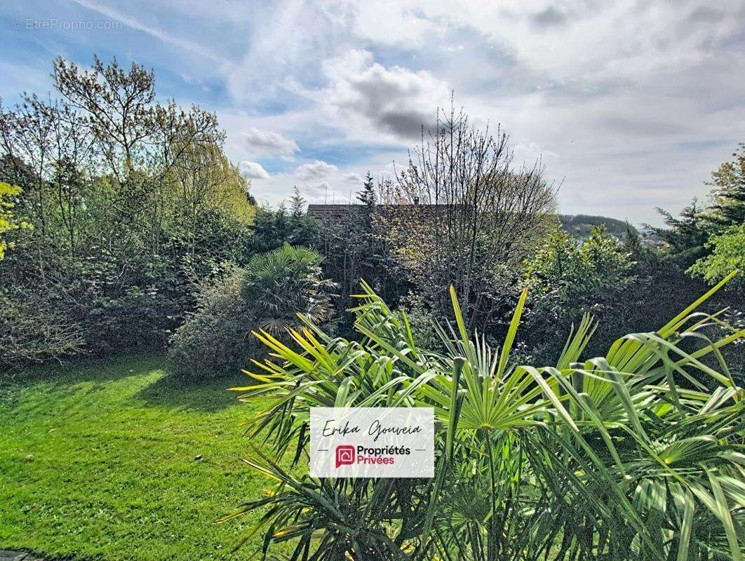 Maison à MONTIVILLIERS