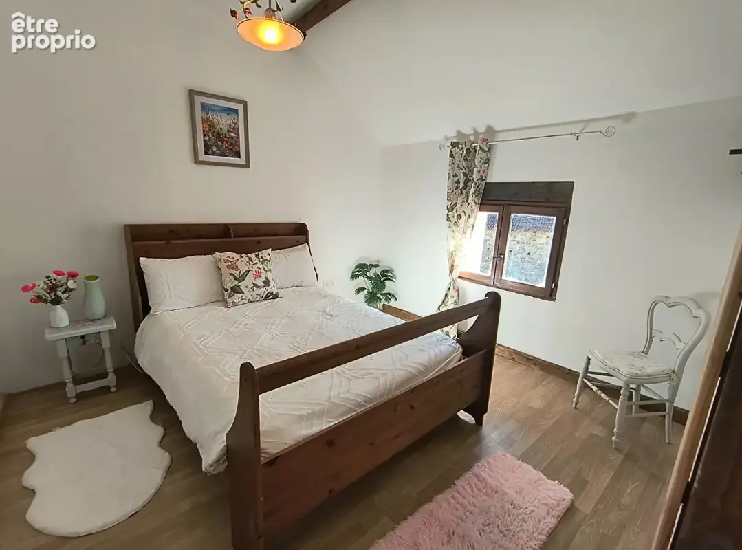 CREUSE - Maison polyvalente de 5 chambres avec piscine, dépendances et possibilité d'aménager un gîte - photo 11
