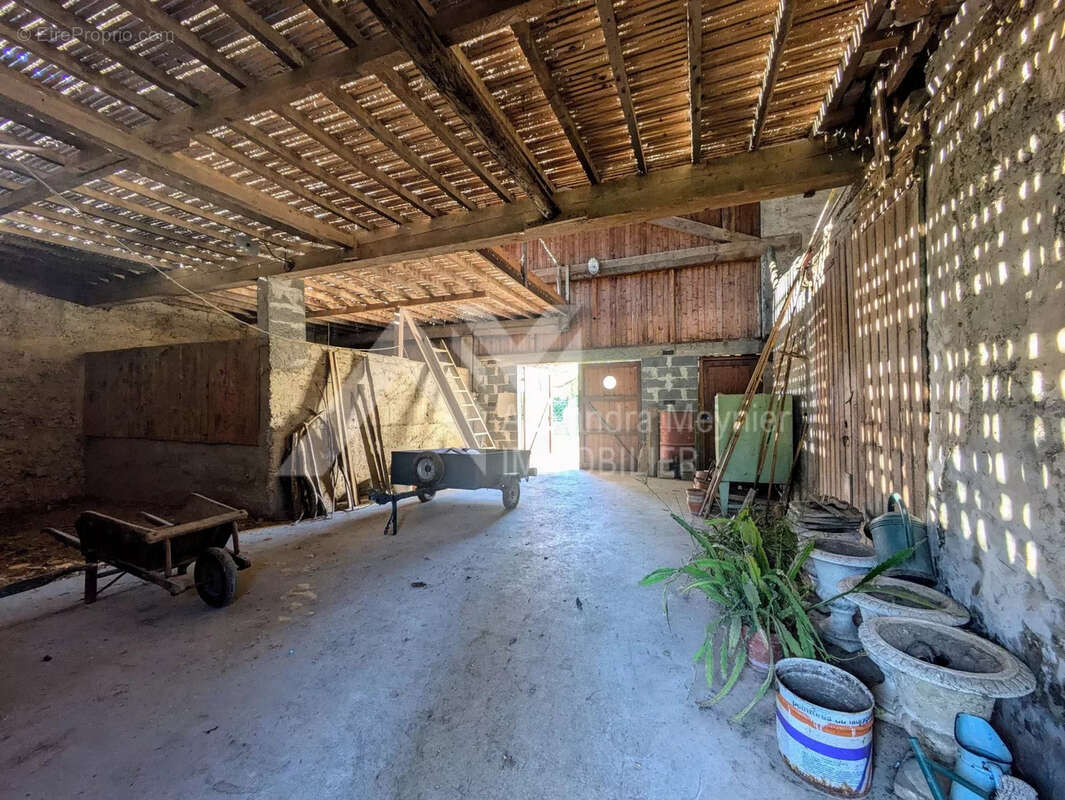 Maison à SAINT-JUST-DE-CLAIX