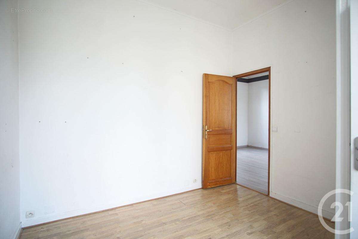 Maison à CHOISY-LE-ROI