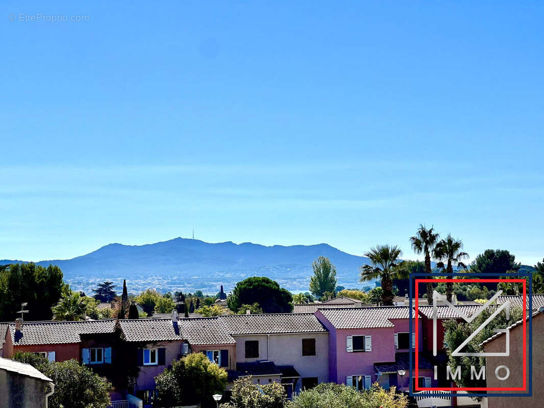 Appartement à SANARY-SUR-MER