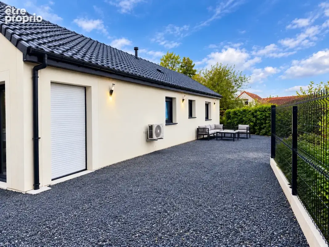 Maison individuelle de 91 m2   3 chambres   Rivière   240 000 € FAI - photo 2