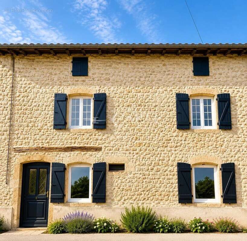 Maison à LOYETTES