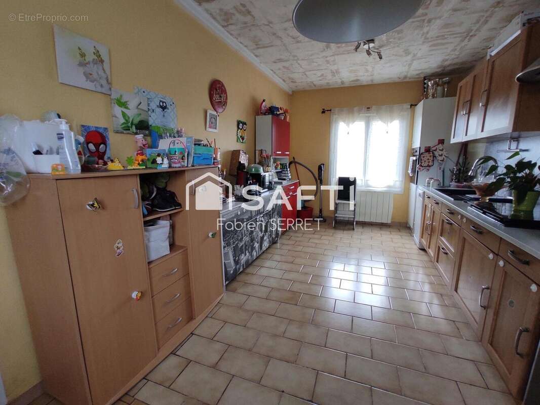 Maison 72 m² à Saint-Georges-D'elle  - photo 7