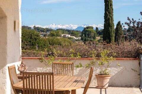 Maison à ANTIBES
