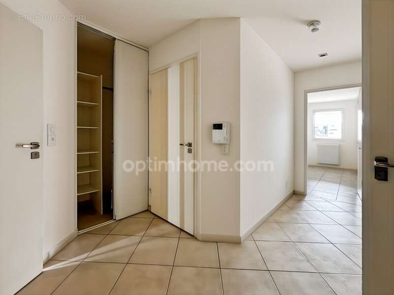 Appartement à SAINT-JEAN-DE-VEDAS