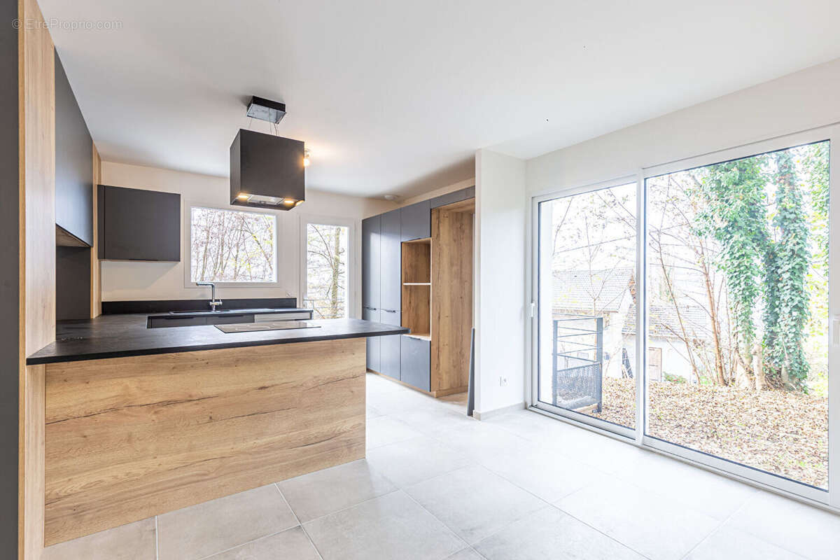 Maison à MARCELLAZ-ALBANAIS