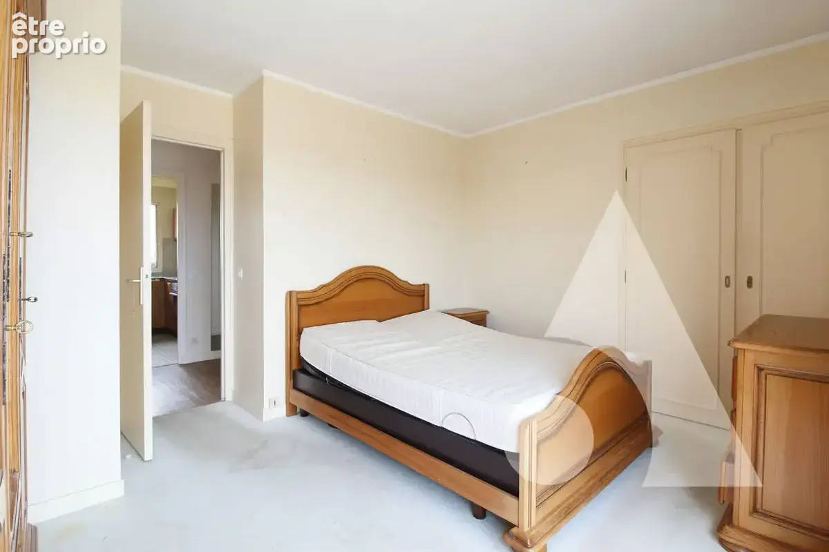 Appartement Compiegne 3 pièce(s) 77 m2 - photo 12