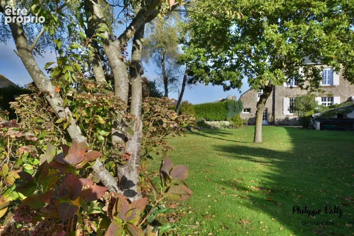 Maison de Caractère en centre bourg au calme ! - photo 13