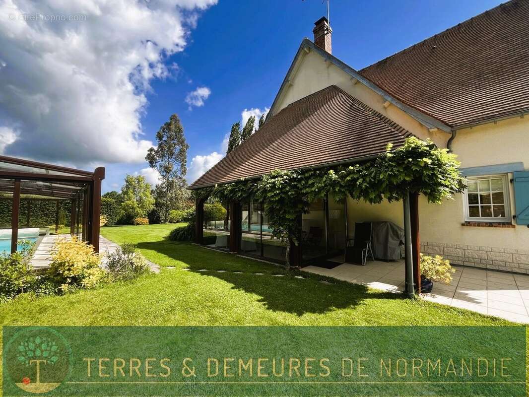 Maison à CORMEILLES