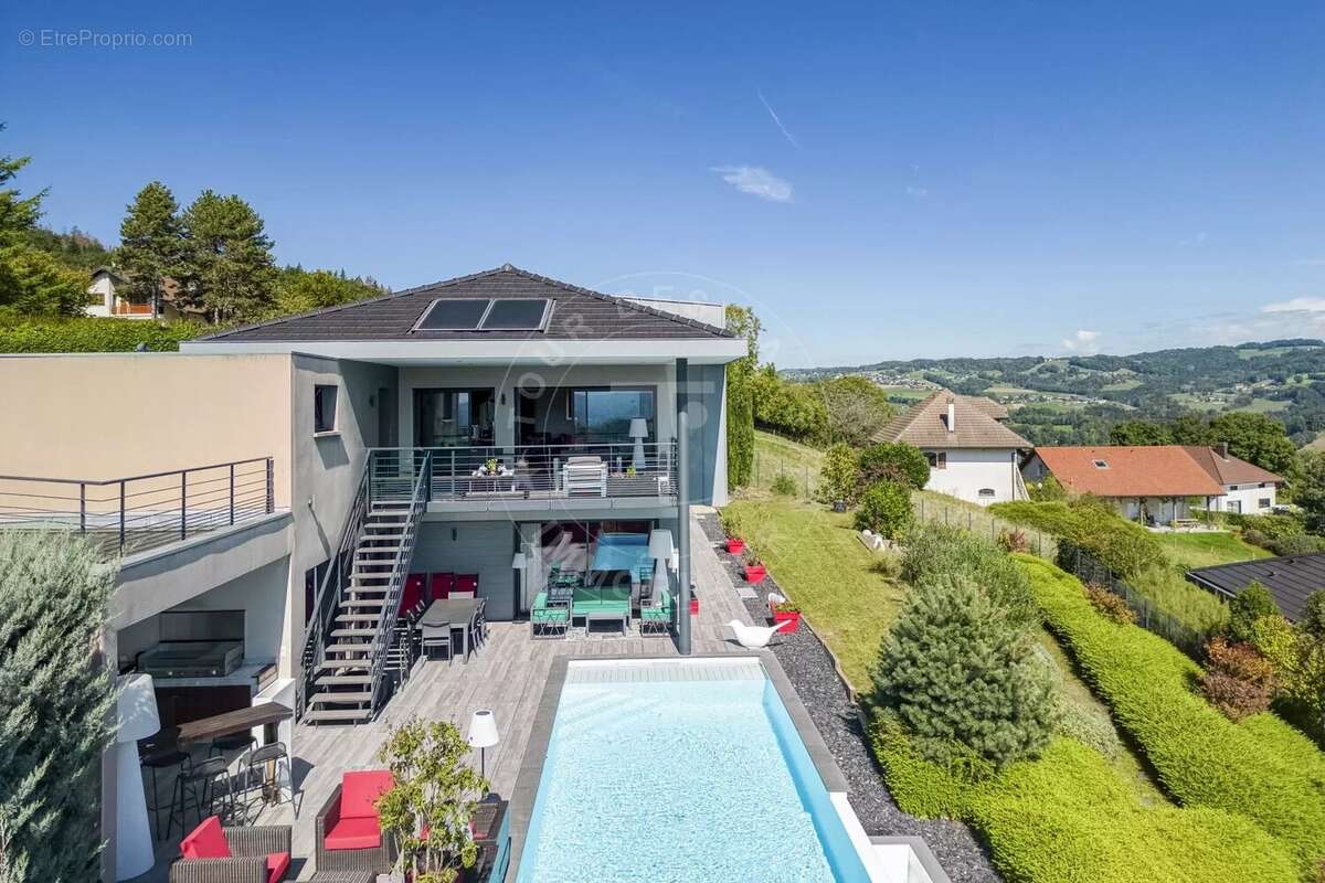 Annecy nord - villa de 4 chambres - 310 m2 au sol - photo 8