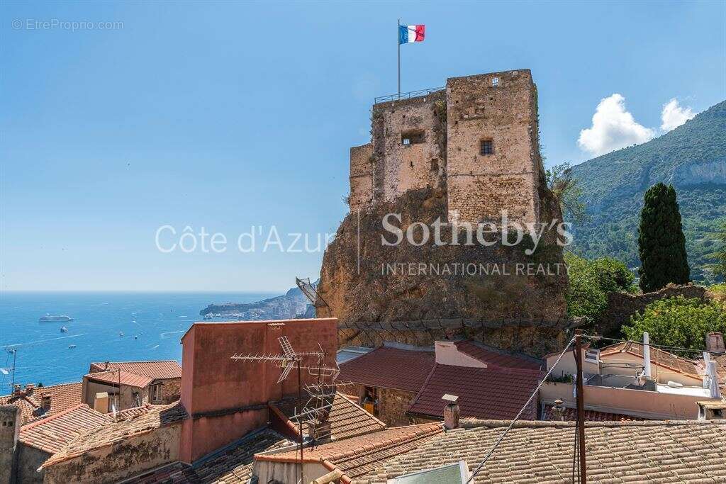 Maison à ROQUEBRUNE-CAP-MARTIN