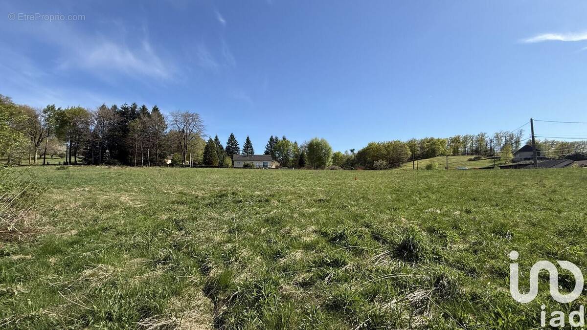 Photo 1 - Terrain à BONNAC-LA-COTE