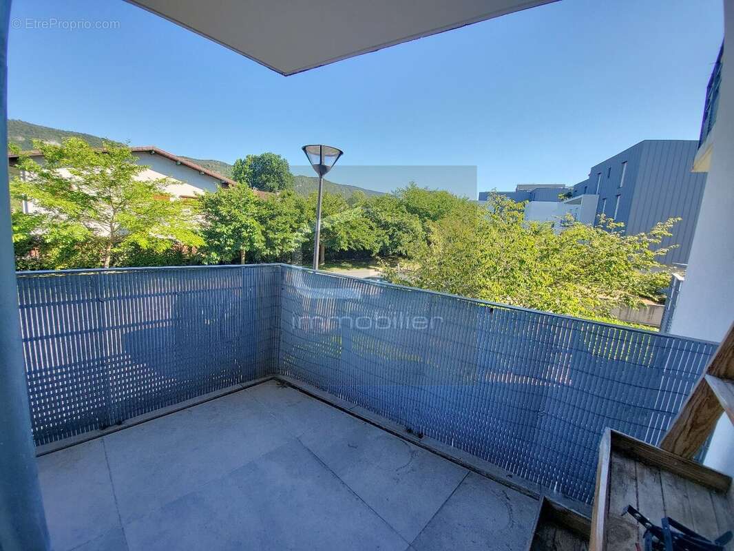 Appartement T3 à vendre à Annecy  Résidence récente  DPE B  Garage double en option - photo 13