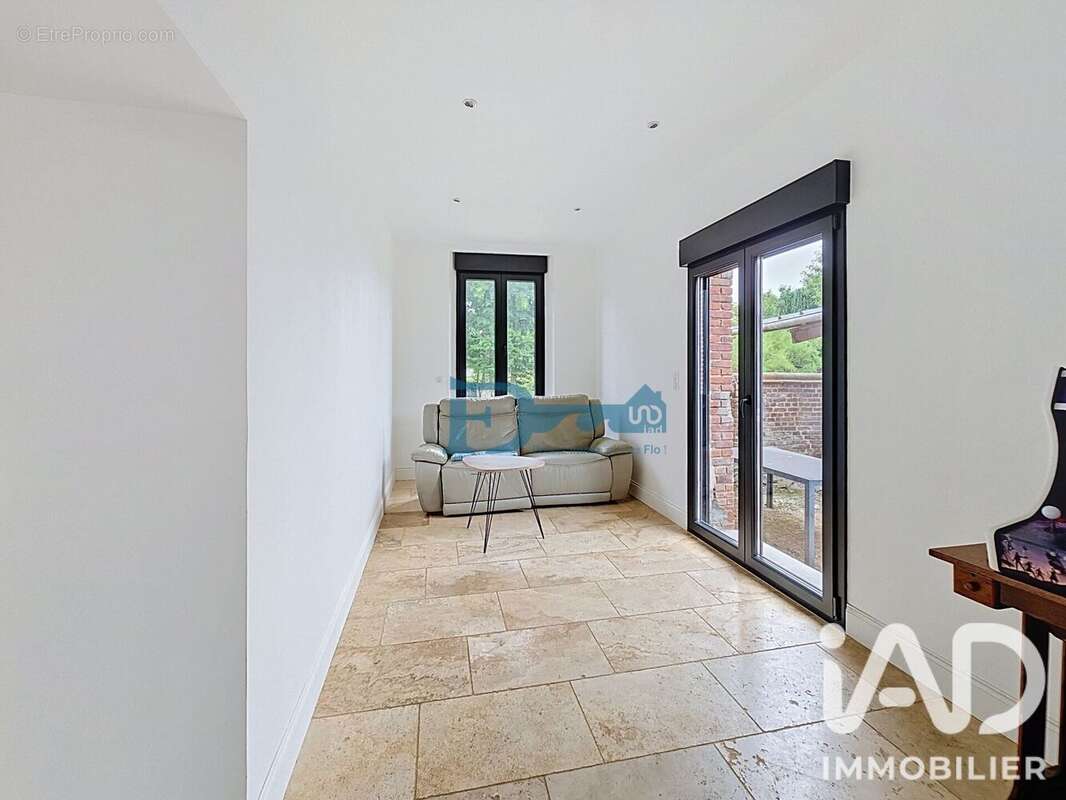 Maison 151 m² à Saint-Vaast-D'equiqueville  - photo 4
