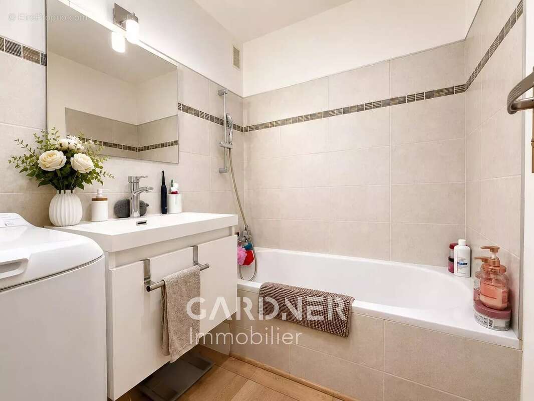 Appartement à AUBAGNE