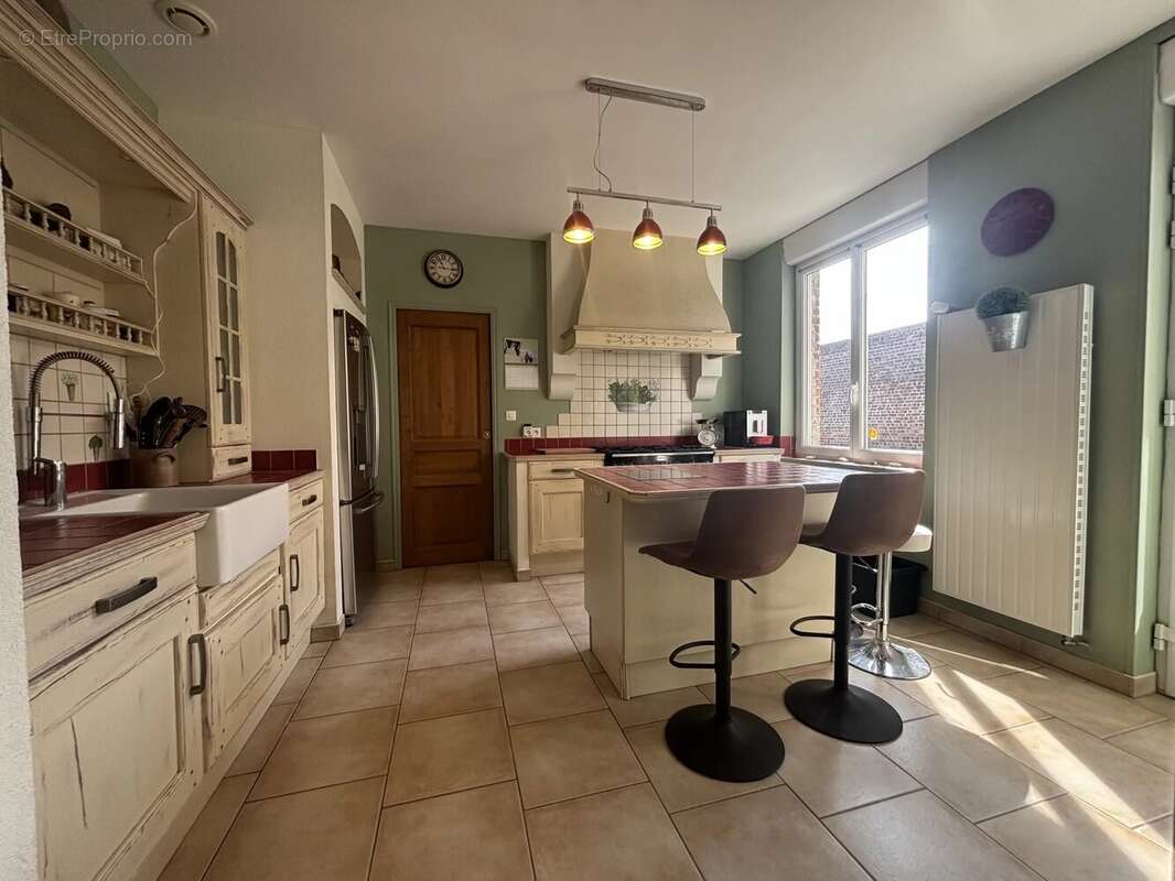 Maison à GOUZEAUCOURT