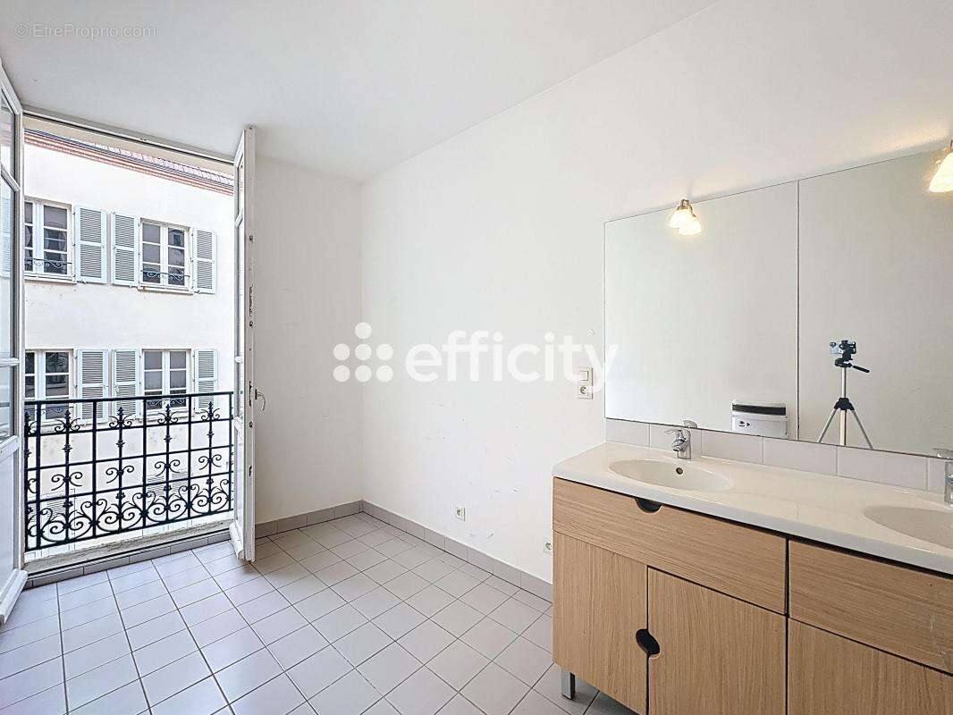 Appartement à VICHY