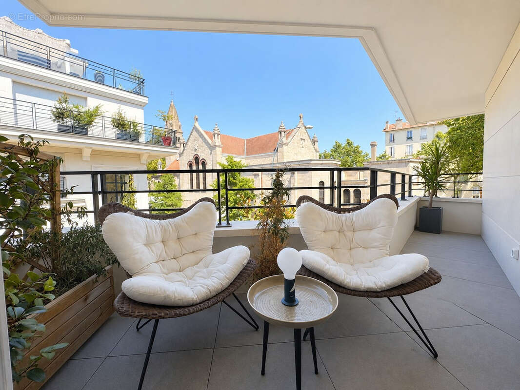 Appartement à SAINT-MAUR-DES-FOSSES