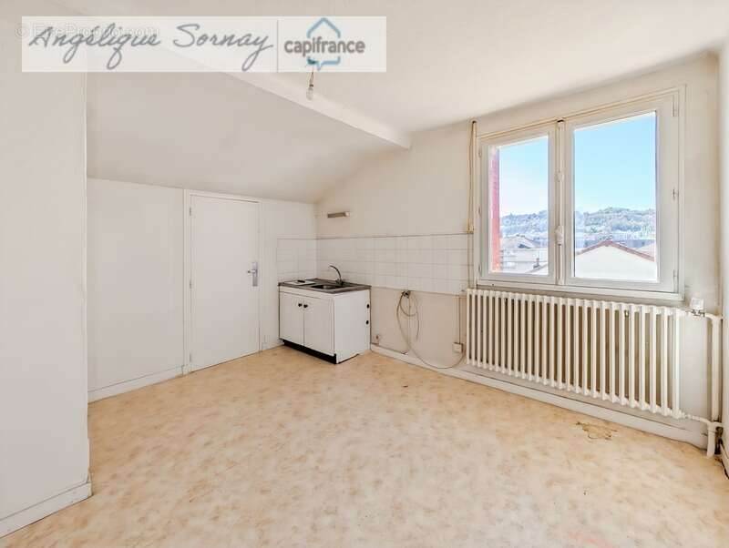 Maison à LONS-LE-SAUNIER