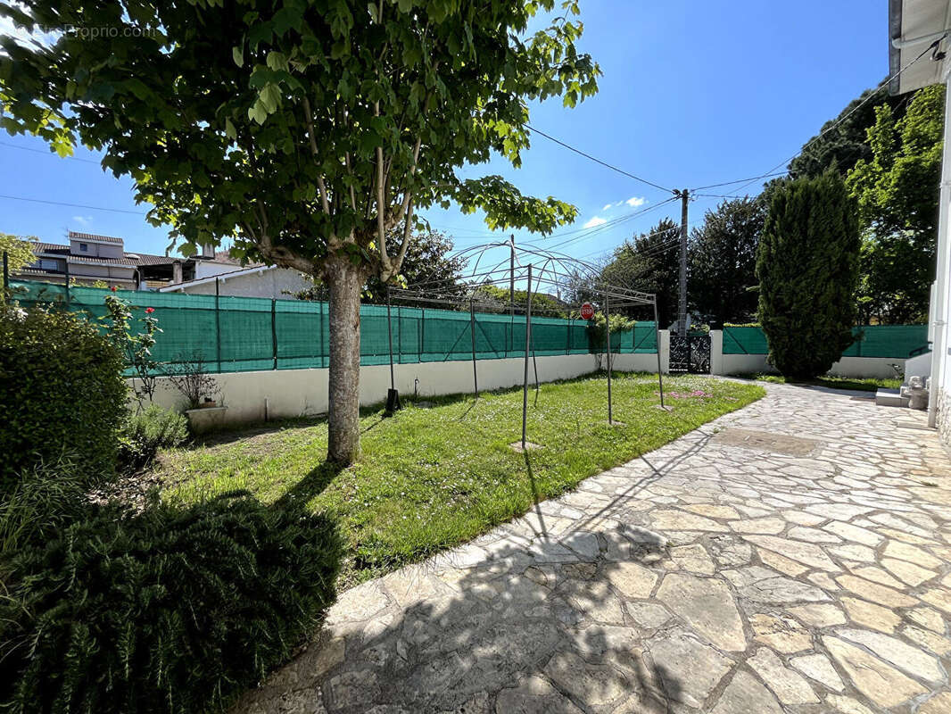 Maison à VILLENEUVE-SUR-LOT