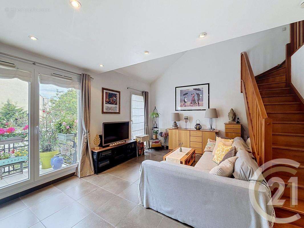 Appartement à CHOISY-LE-ROI