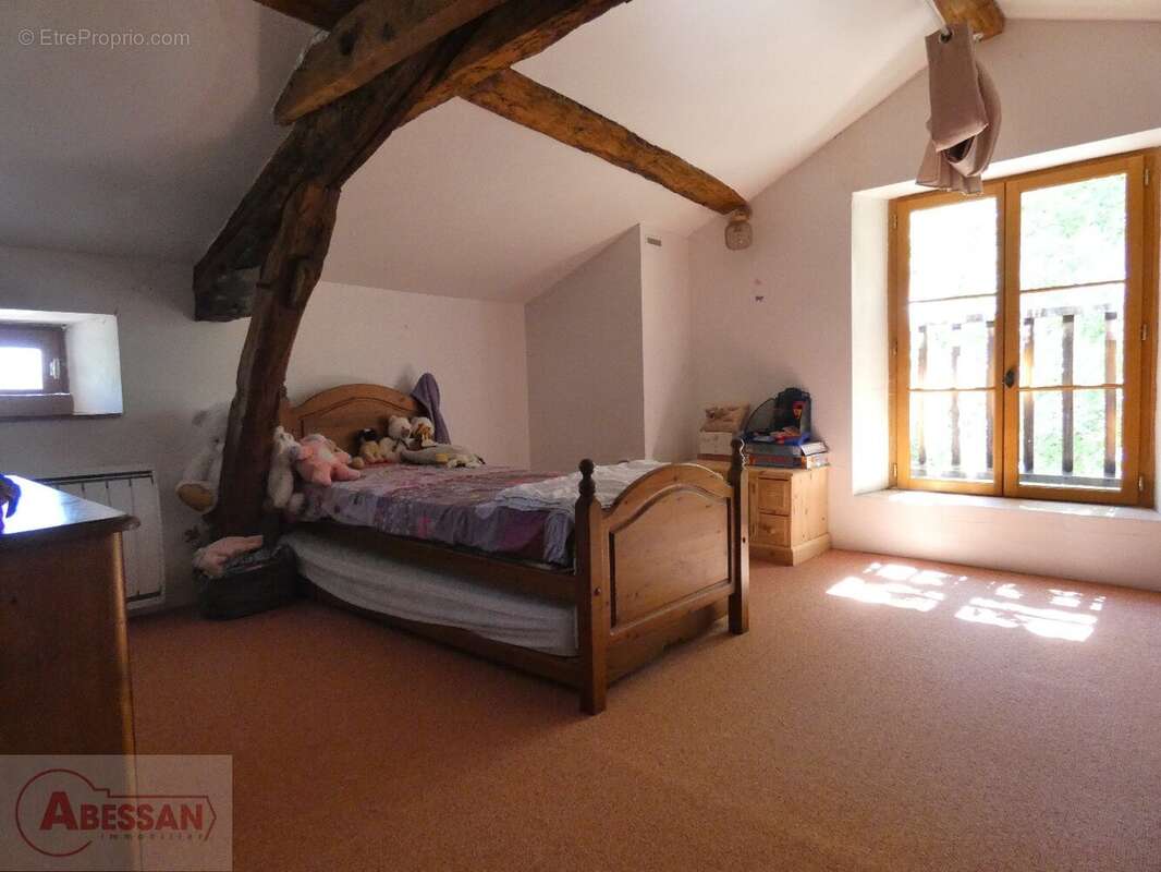 Maison 170 m² à Cordes-Sur-Ciel  - photo 8