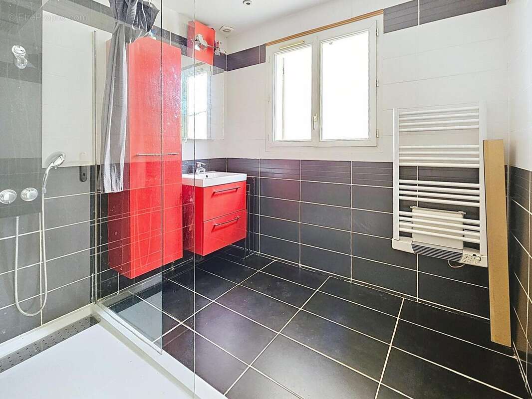 Photo 7 - Appartement à LA VILLE-DU-BOIS