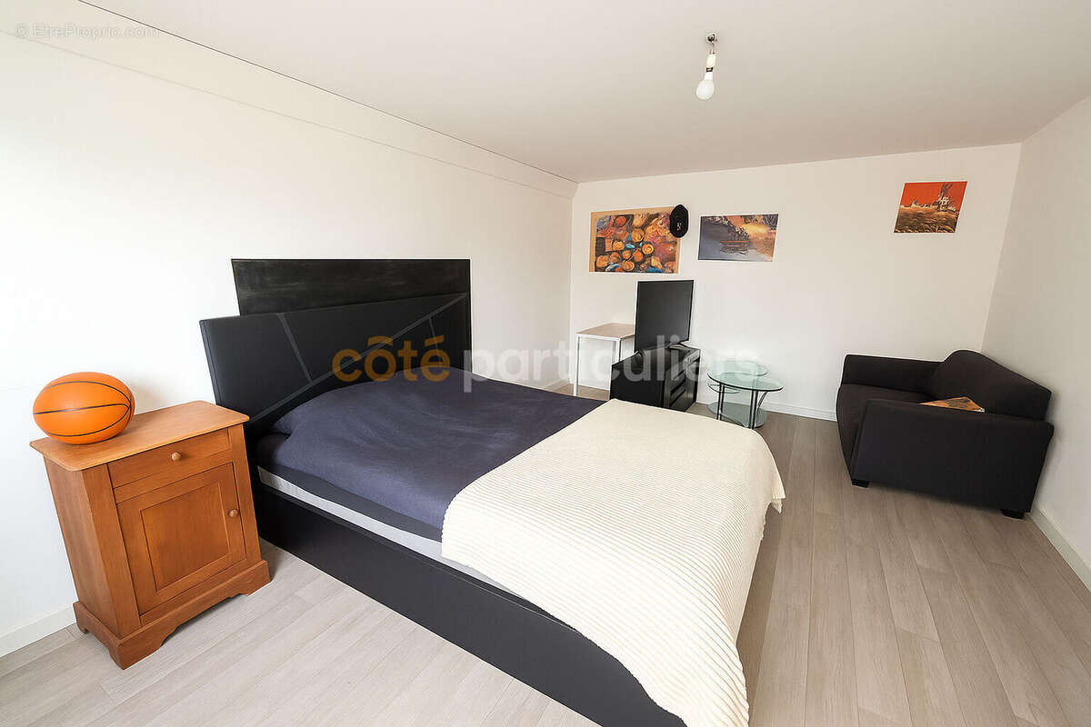 Maison à SAINT-MICHEL-EN-L&#039;HERM