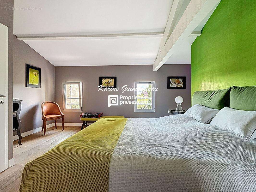 Maison à SAINT-EMILION