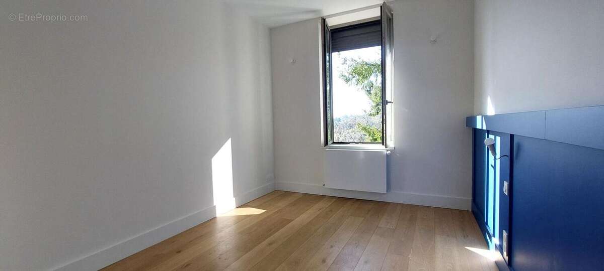 Maison à SAINT-CYR-AU-MONT-D'OR