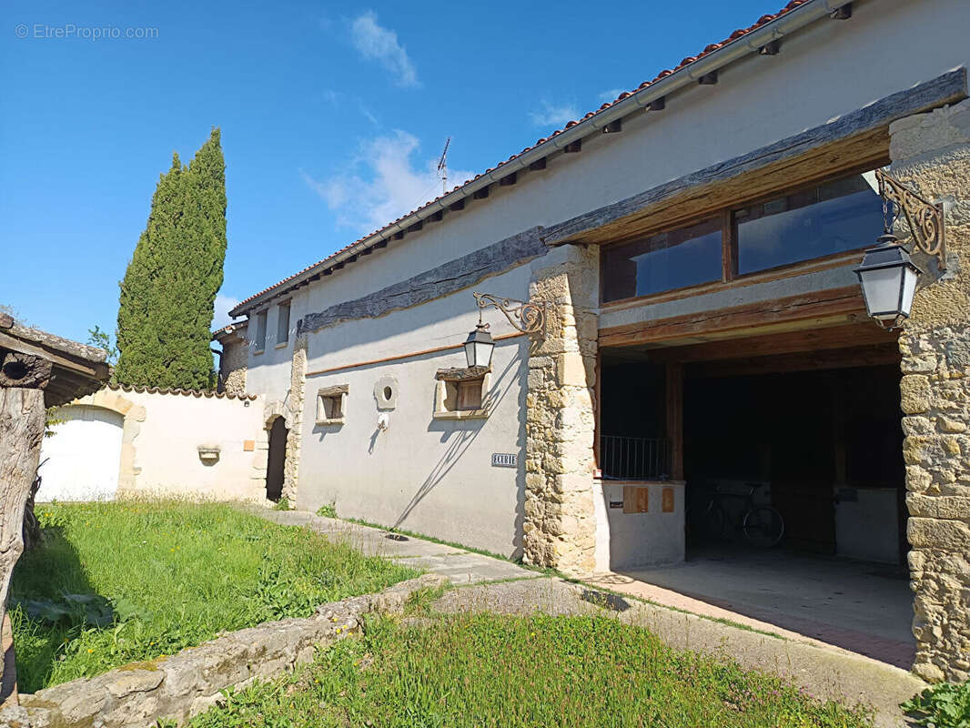 Appartement à LAUTREC