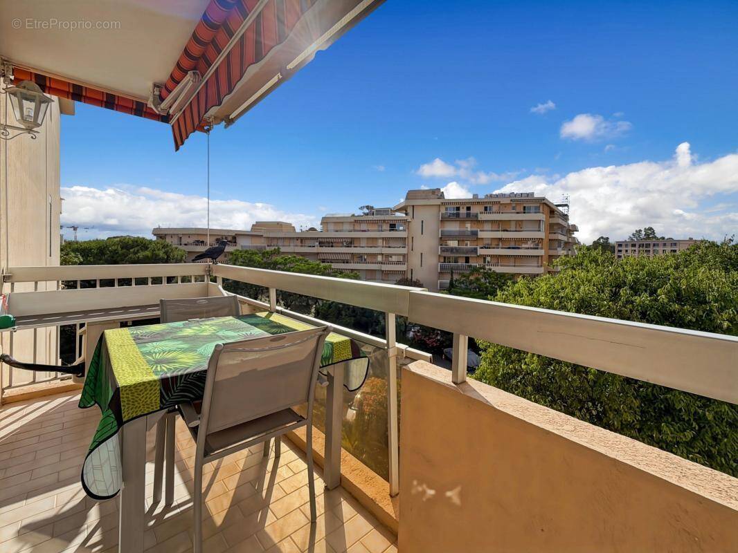 Appartement à FREJUS