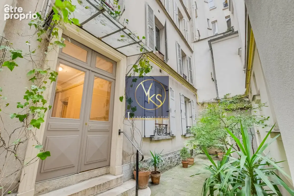 Paris ix - square montholon / bellefond - 2 pieces - rdc sur cour - photo 12