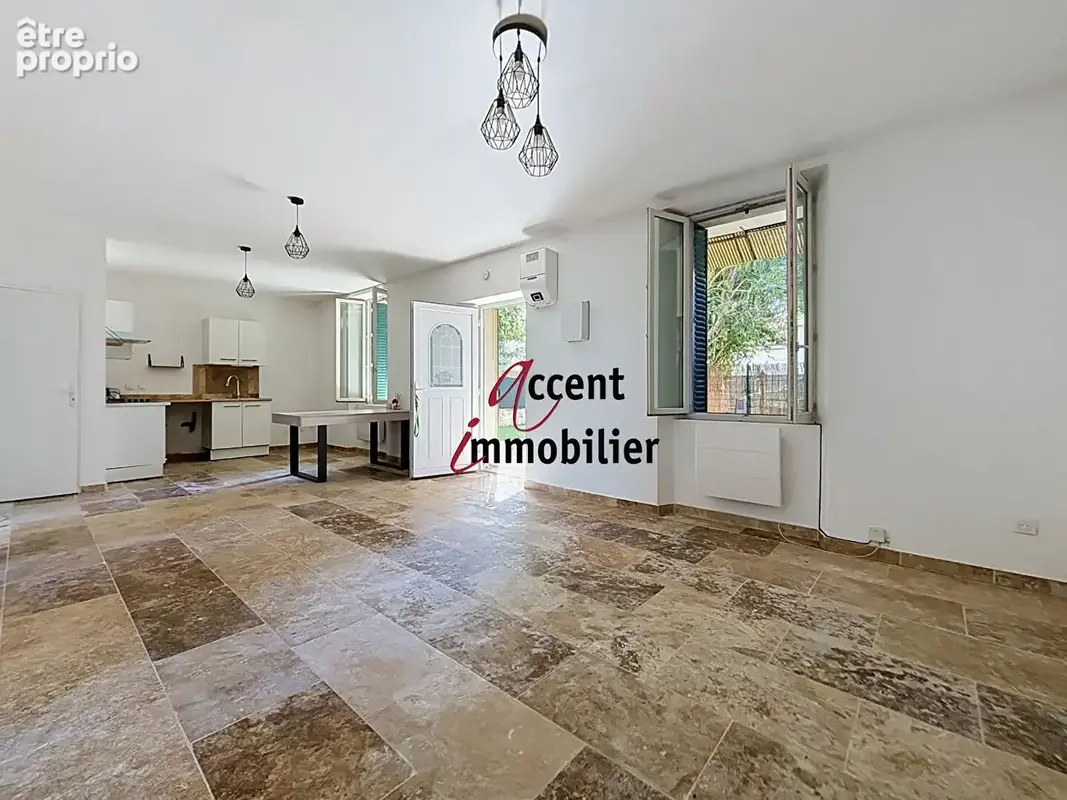 Maison divisée en 2 appartements - Cavaillon -135 m2 - photo 4