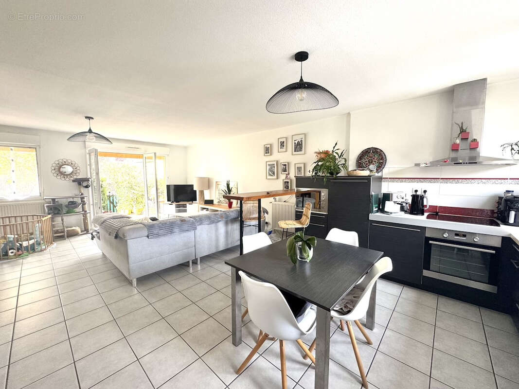 Maison à LARRESSORE