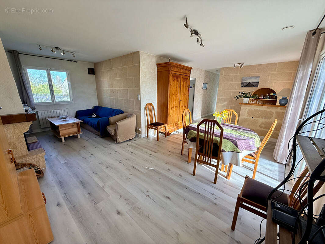 Maison à SAINT-LOUBES