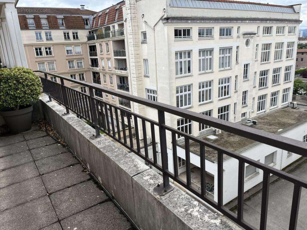 Appartement à LYON-4E