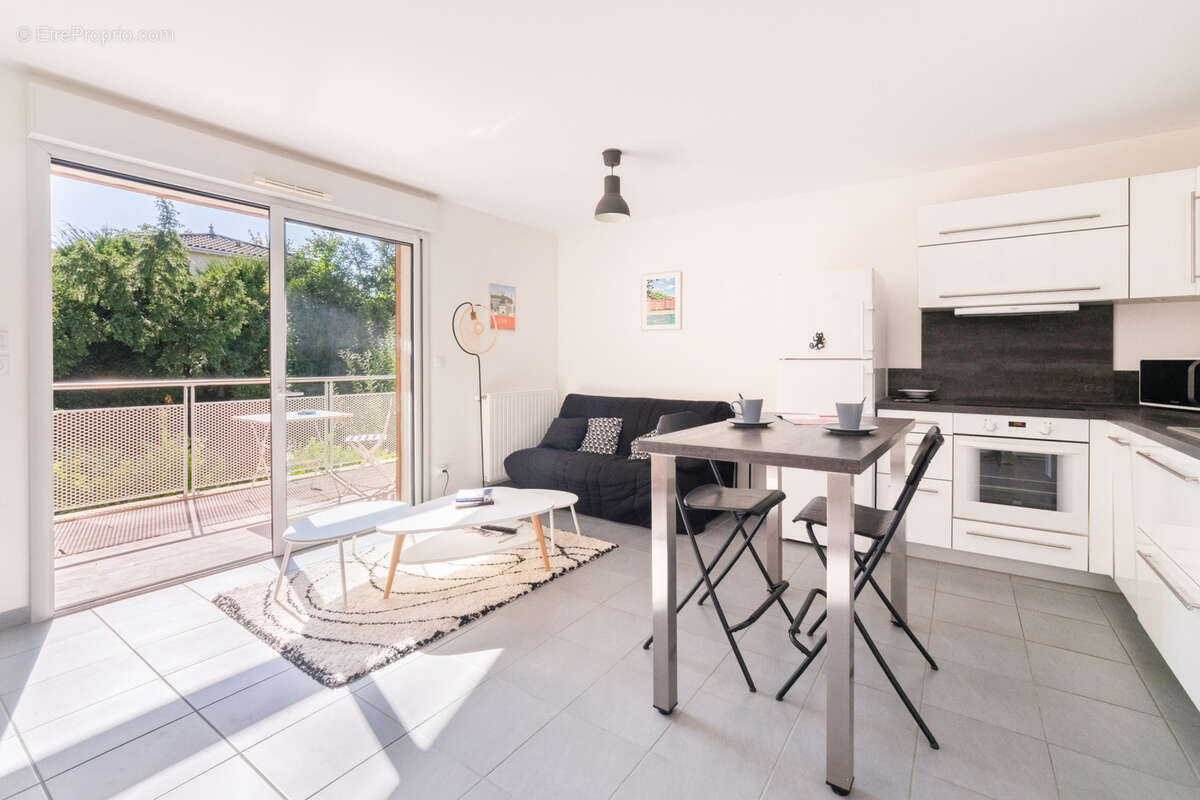 Appartement à SAINTE-FOY-LES-LYON