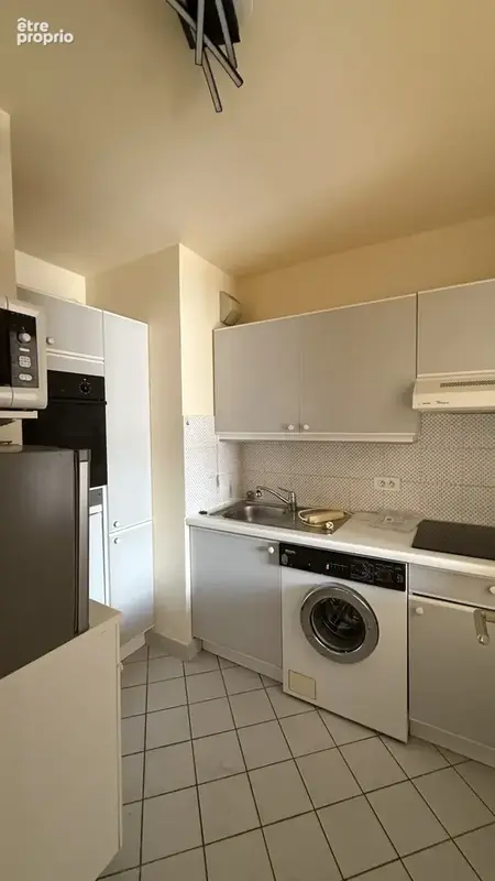 A vendre 2p 49m2 a rafraichir les hesperides des maneges a versailles - photo 3