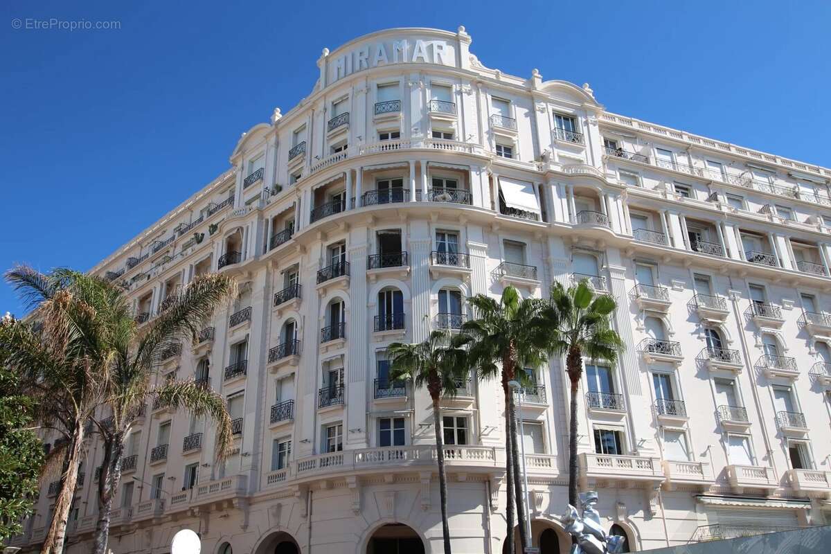 Appartement à CANNES