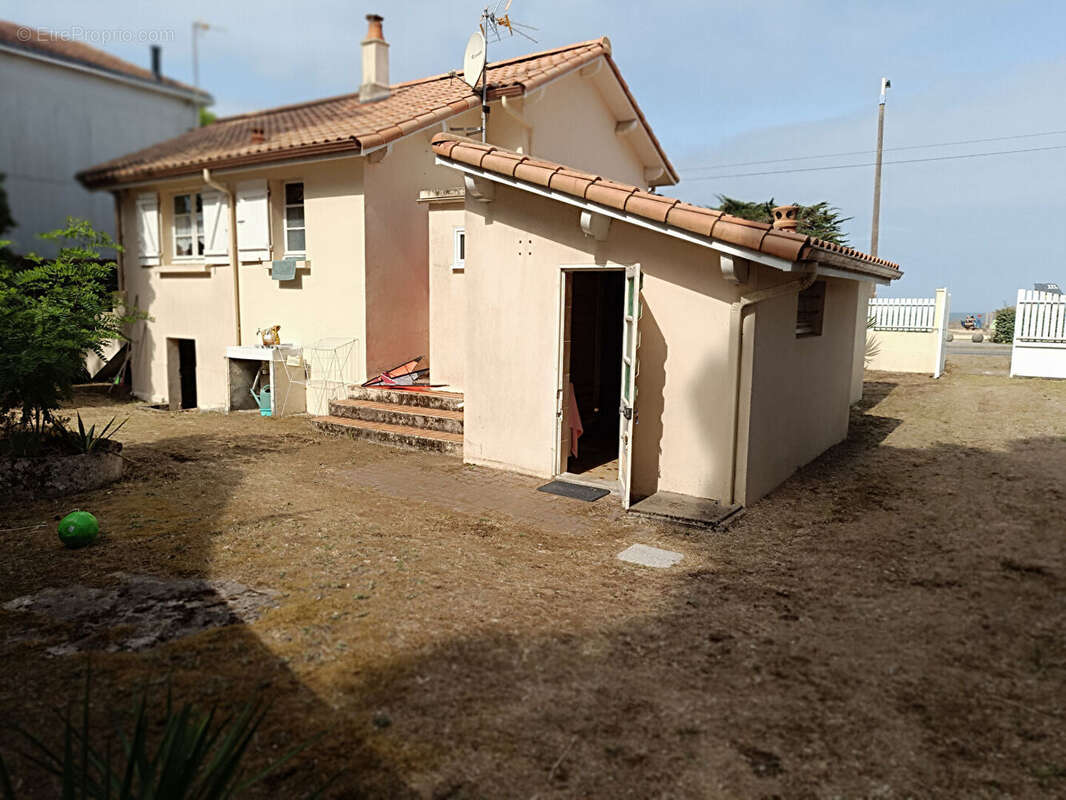 Maison à SAINT-MICHEL-CHEF-CHEF