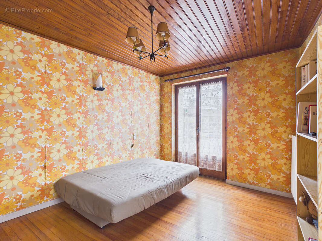 Maison à LARRINGES