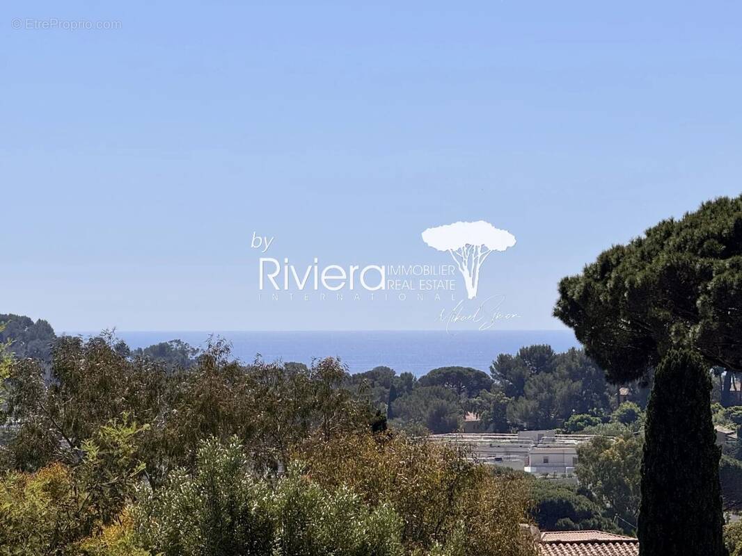 Maison à CAVALAIRE-SUR-MER